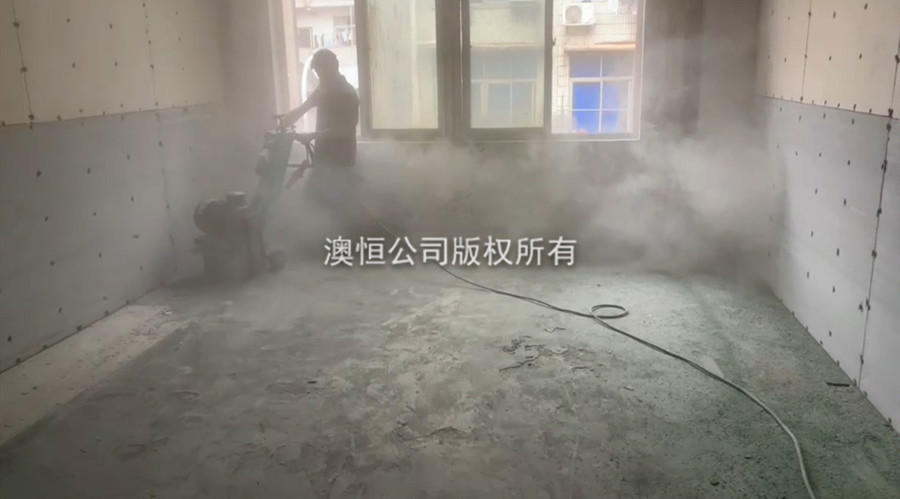 對舊地面進(jìn)行銑刨處理